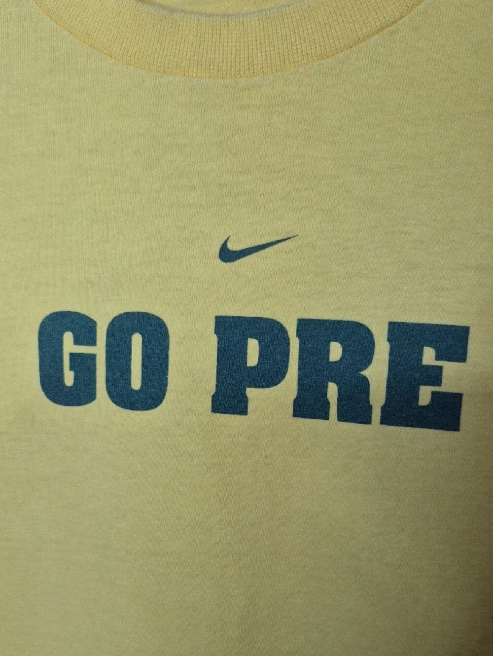 Nike Go Pre Steve Prefontaine Vintage Graphic T-Shirt Yellow Quote Small